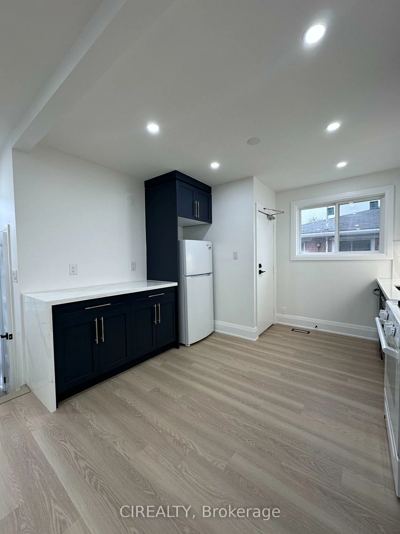 31, Bailey, Aurora Highlands, Aurora