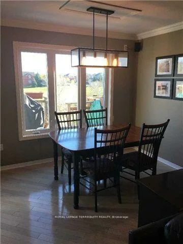 284, Pinnacle, Bayview Wellington, Aurora