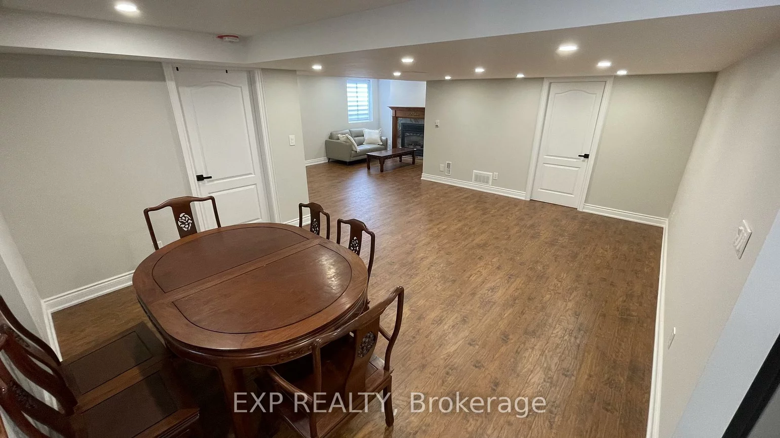 94, Lensmith, Aurora Highlands, Aurora