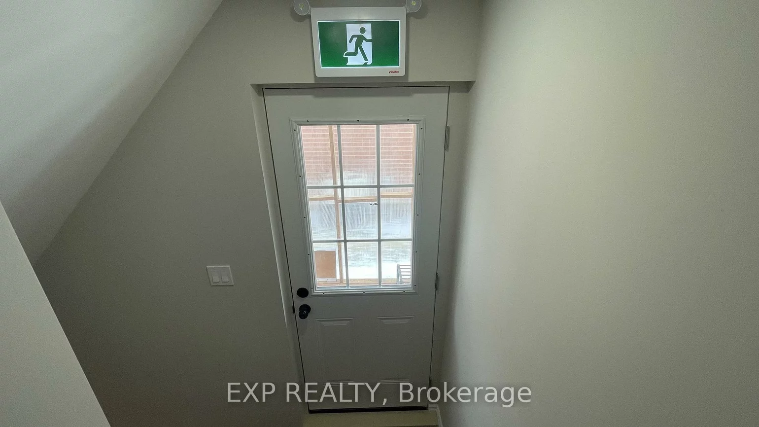 94, Lensmith, Aurora Highlands, Aurora