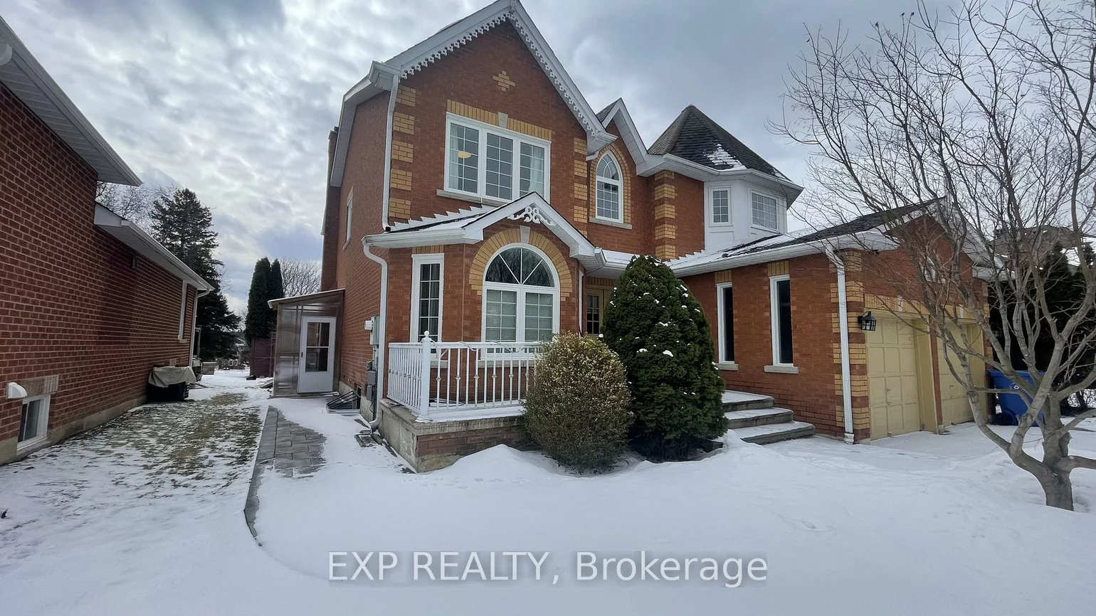 94, Lensmith, Aurora Highlands, Aurora