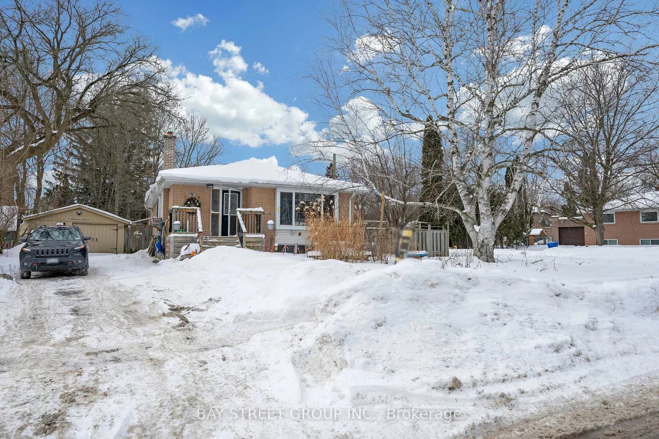 7, Kemano, Aurora Heights, Aurora