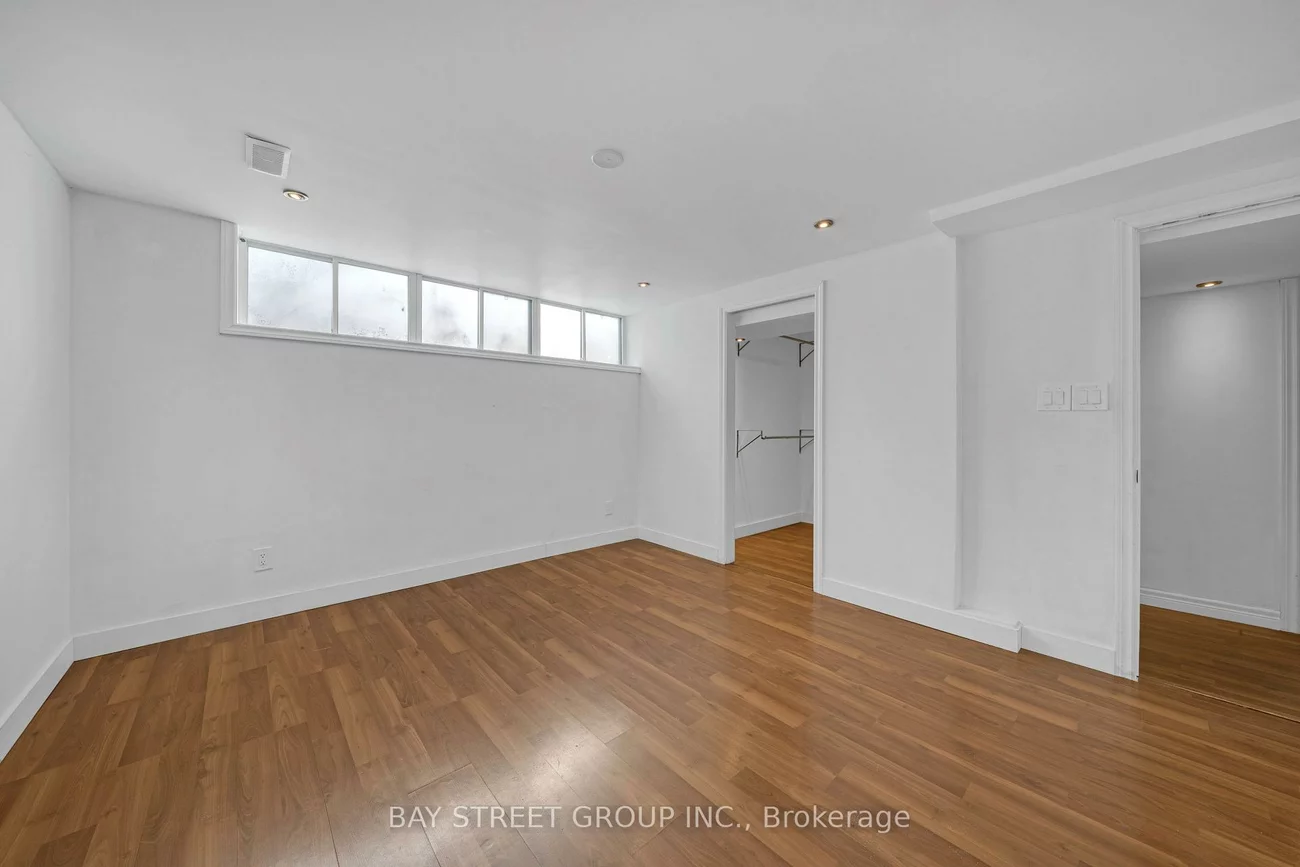 7, Kemano, Aurora Heights, Aurora