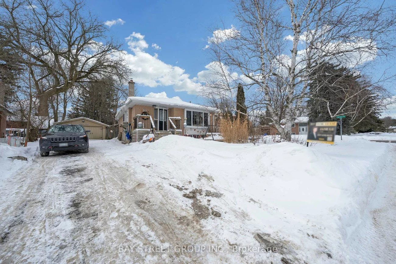 7, Kemano, Aurora Heights, Aurora