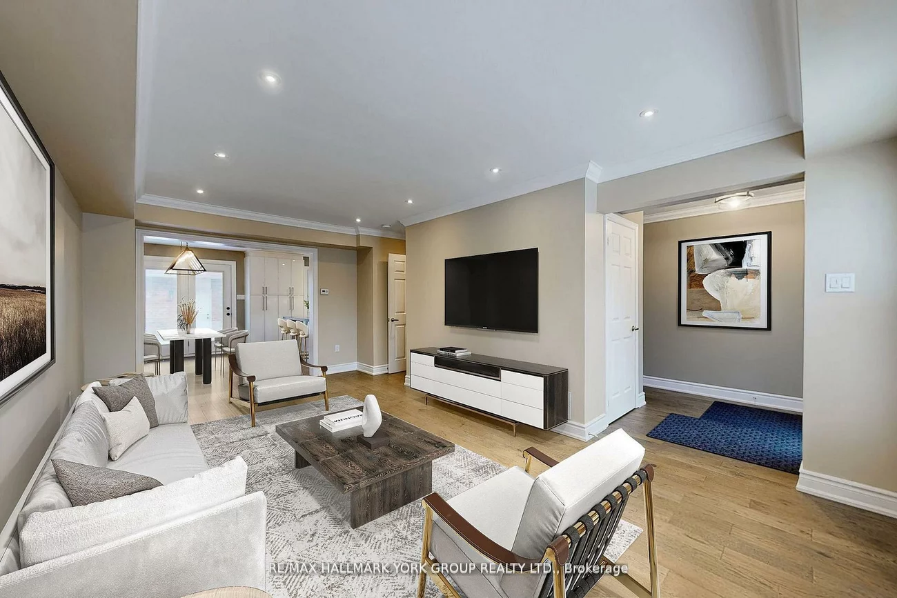 139, John West, Bayview Wellington, Aurora