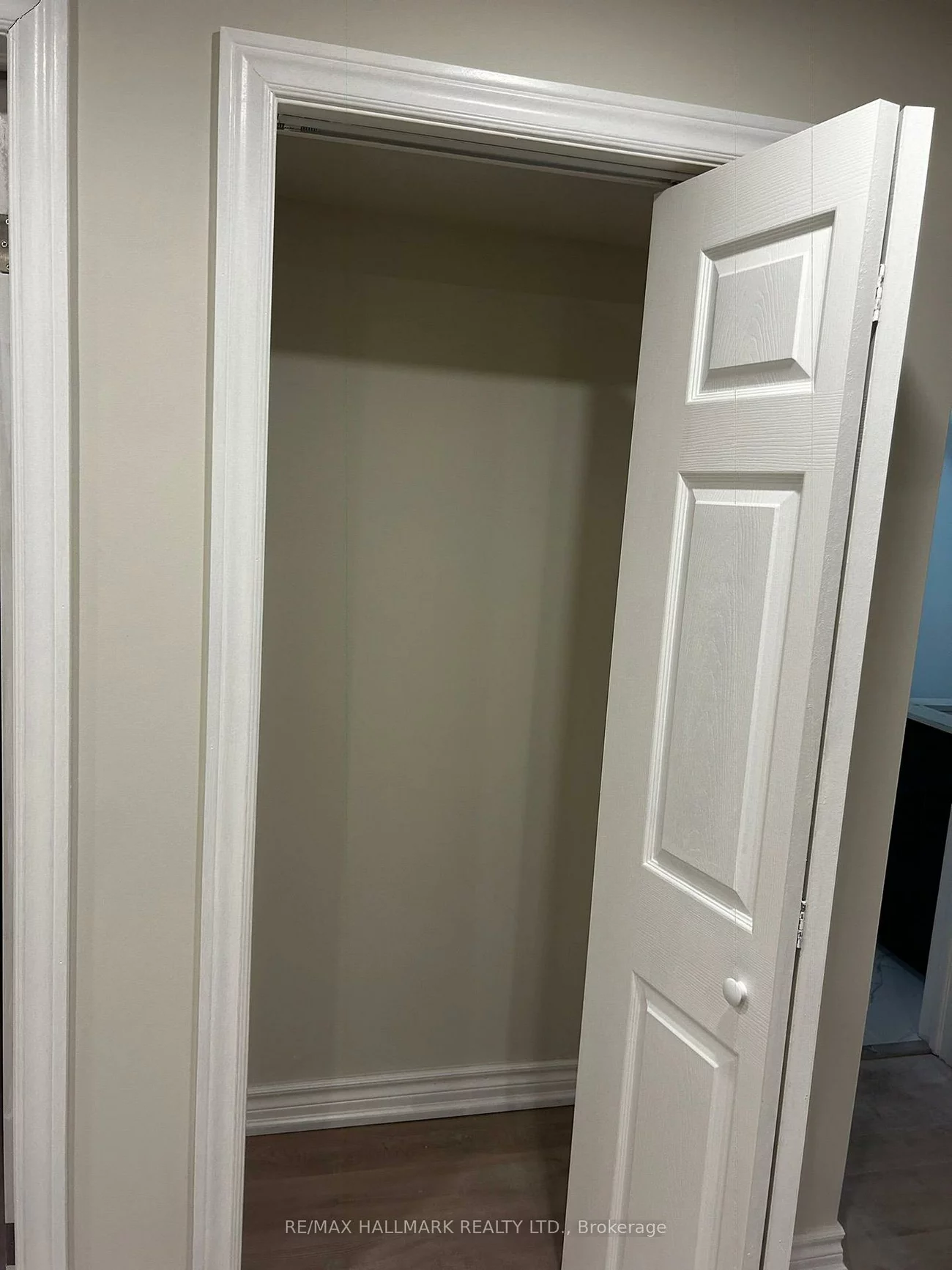 52, Nisbet, Aurora Highlands, Aurora