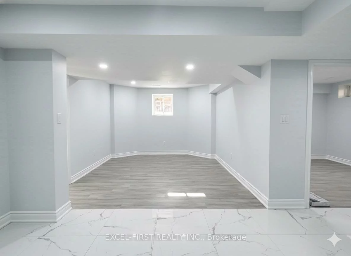 31, Ames, Bayview Northeast, Aurora