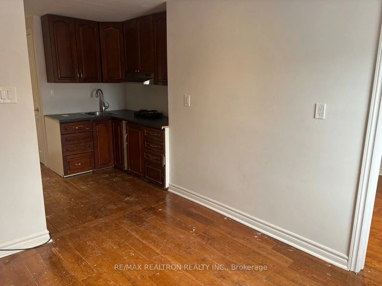 15403, Yonge, Aurora Village, Aurora