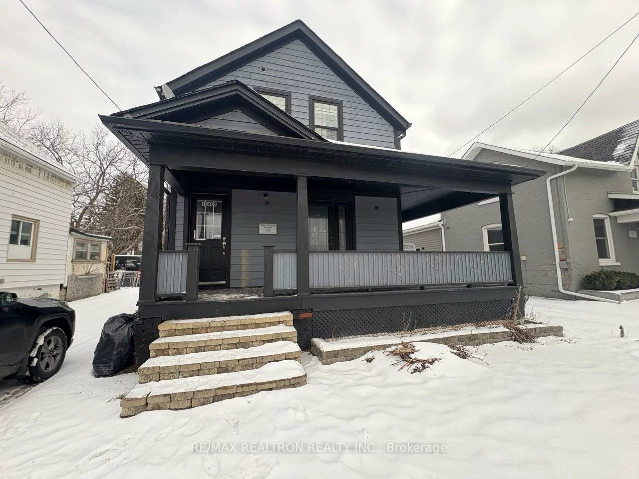 15403, Yonge, Aurora Village, Aurora