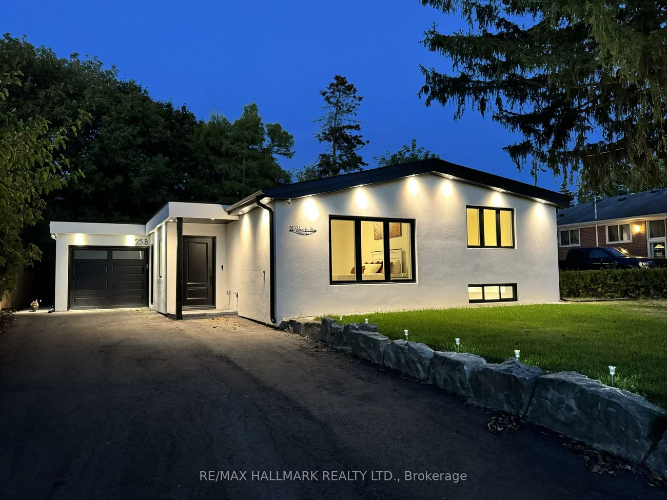 25B, Knowles, Aurora Highlands, Aurora