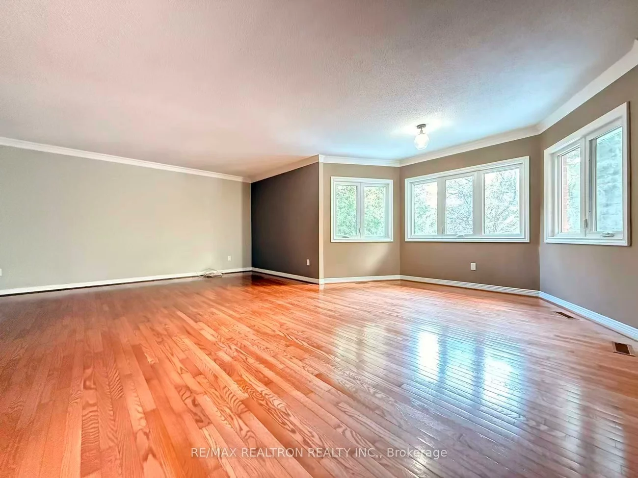 89, Marsh Harbour, Aurora Highlands, Aurora