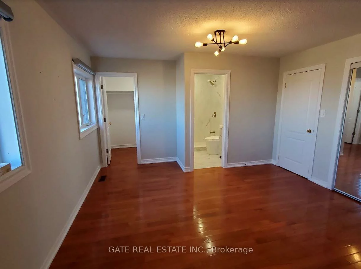 91, Primeau, Aurora Grove, Aurora