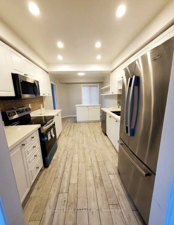 91, Primeau, Aurora Grove, Aurora