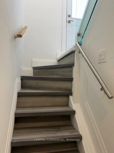 38, Child, Aurora Highlands, Aurora