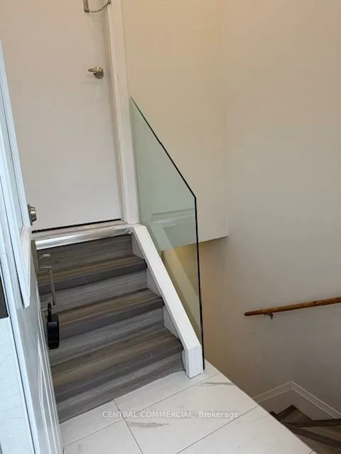 38, Child, Aurora Highlands, Aurora