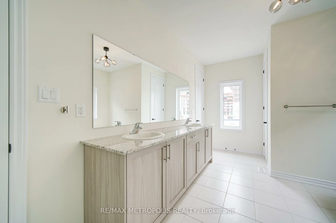 19, Kane, Bayview Northeast, Aurora