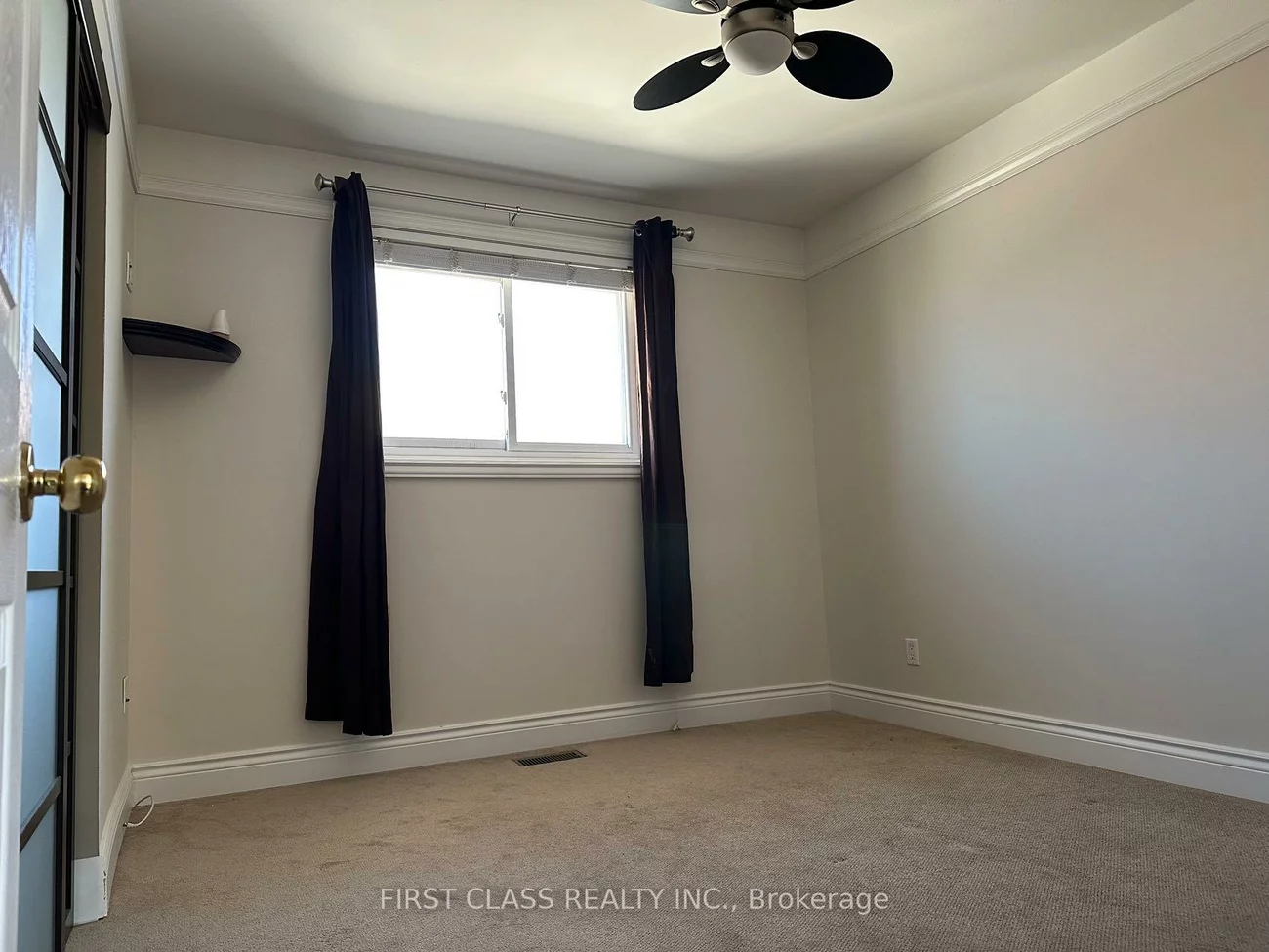 28, Collins, Aurora Heights, Aurora