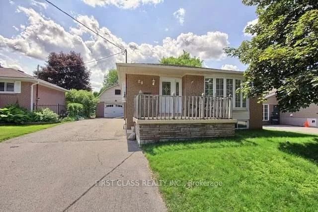 28, Collins, Aurora Heights, Aurora