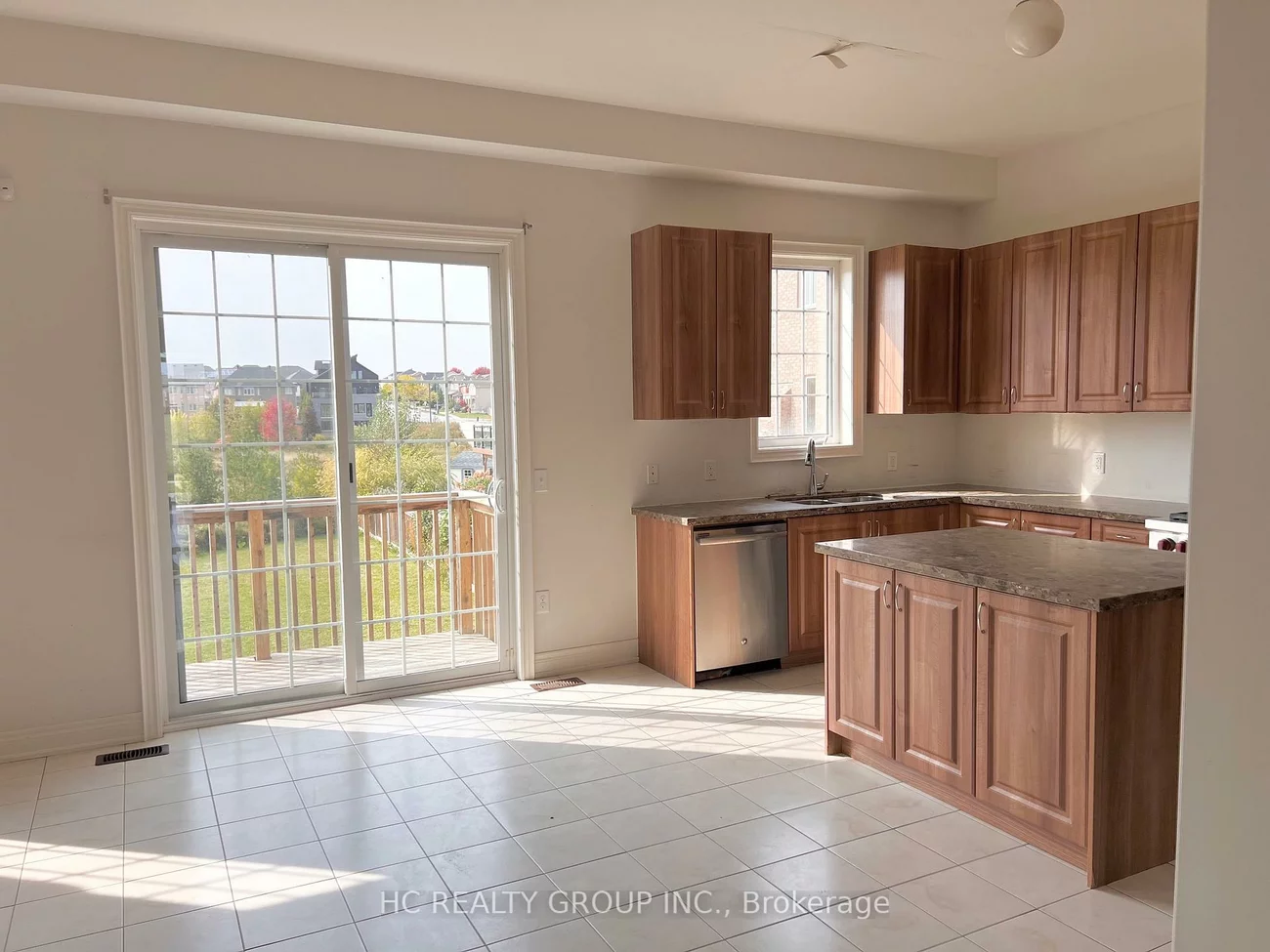 8, Crane, Rural Aurora, Aurora