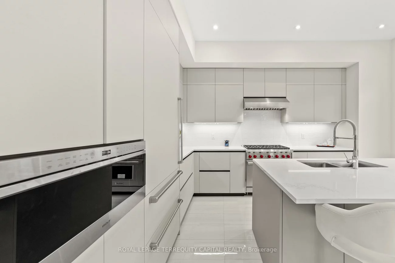 23, Kingwood, Aurora Estates, Aurora