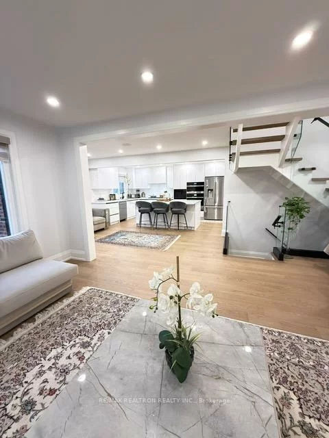 35, Hammond, Aurora Heights, Aurora