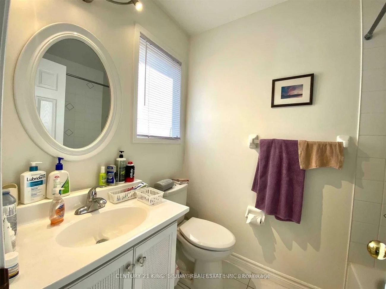 22, Rush, Bayview Wellington, Aurora