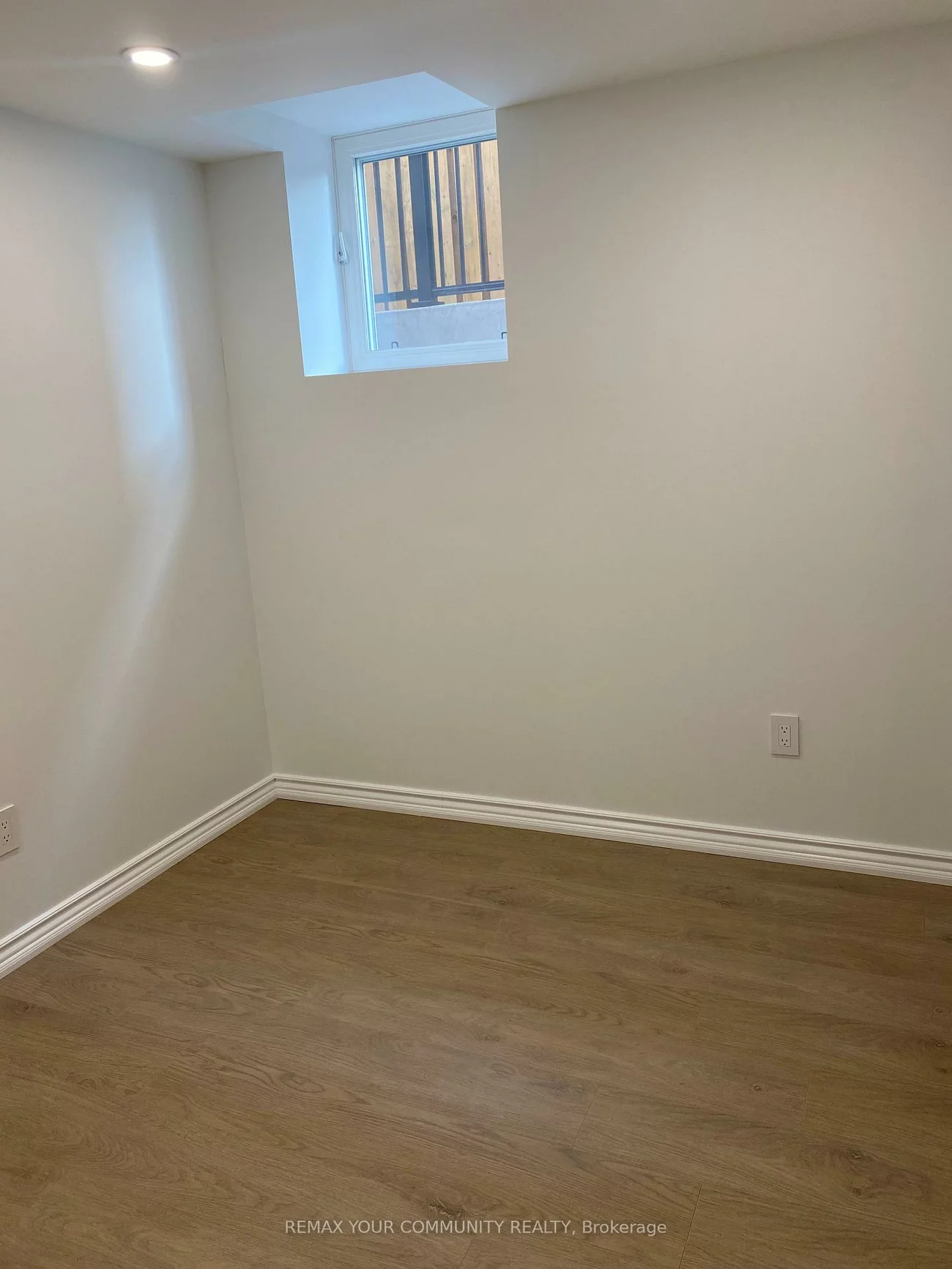 134 B, Kemano, Aurora Heights, Aurora