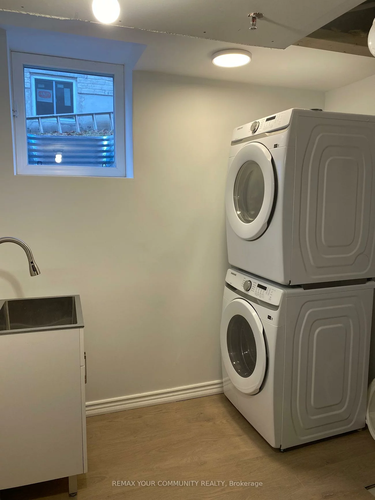 134 B, Kemano, Aurora Heights, Aurora