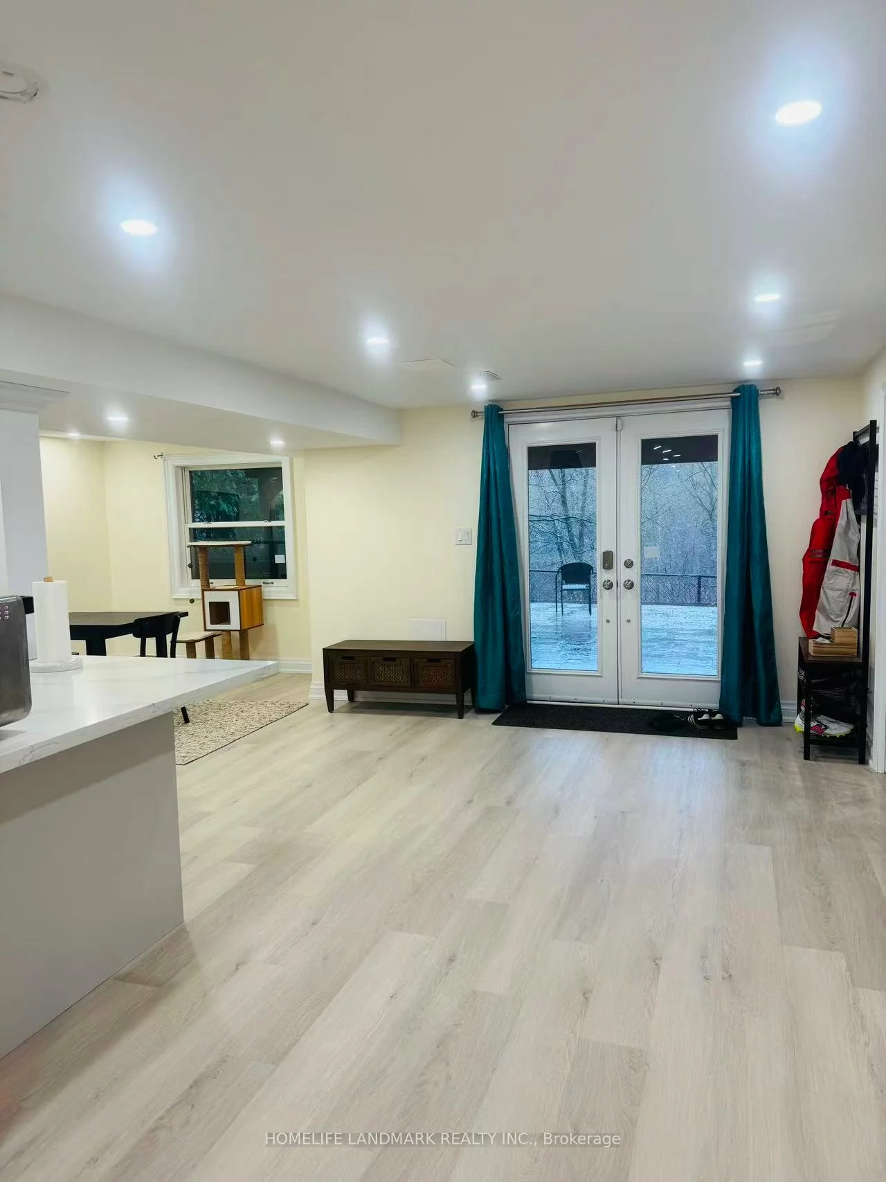 168, Timpson, Aurora Highlands, Aurora