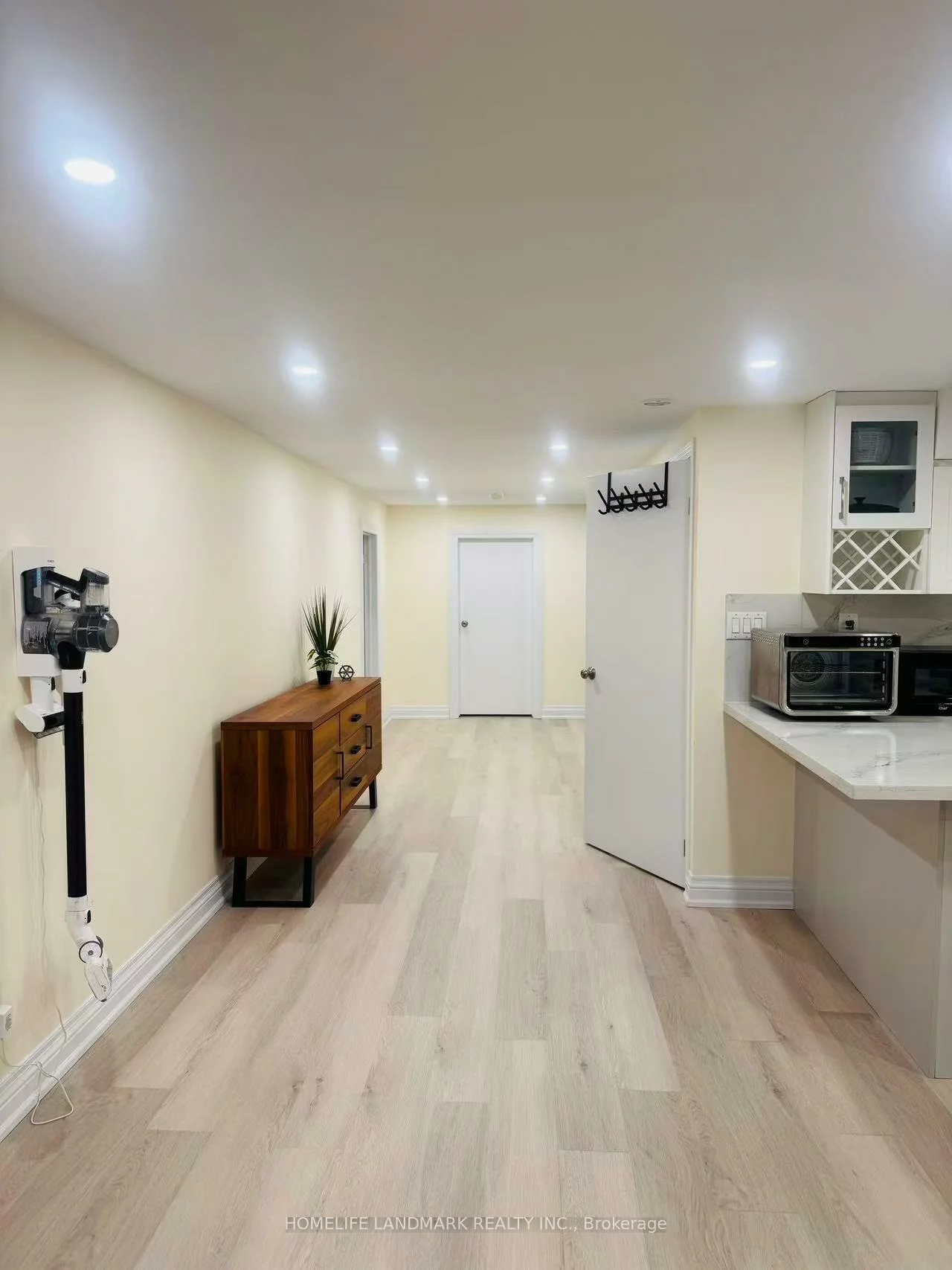 168, Timpson, Aurora Highlands, Aurora