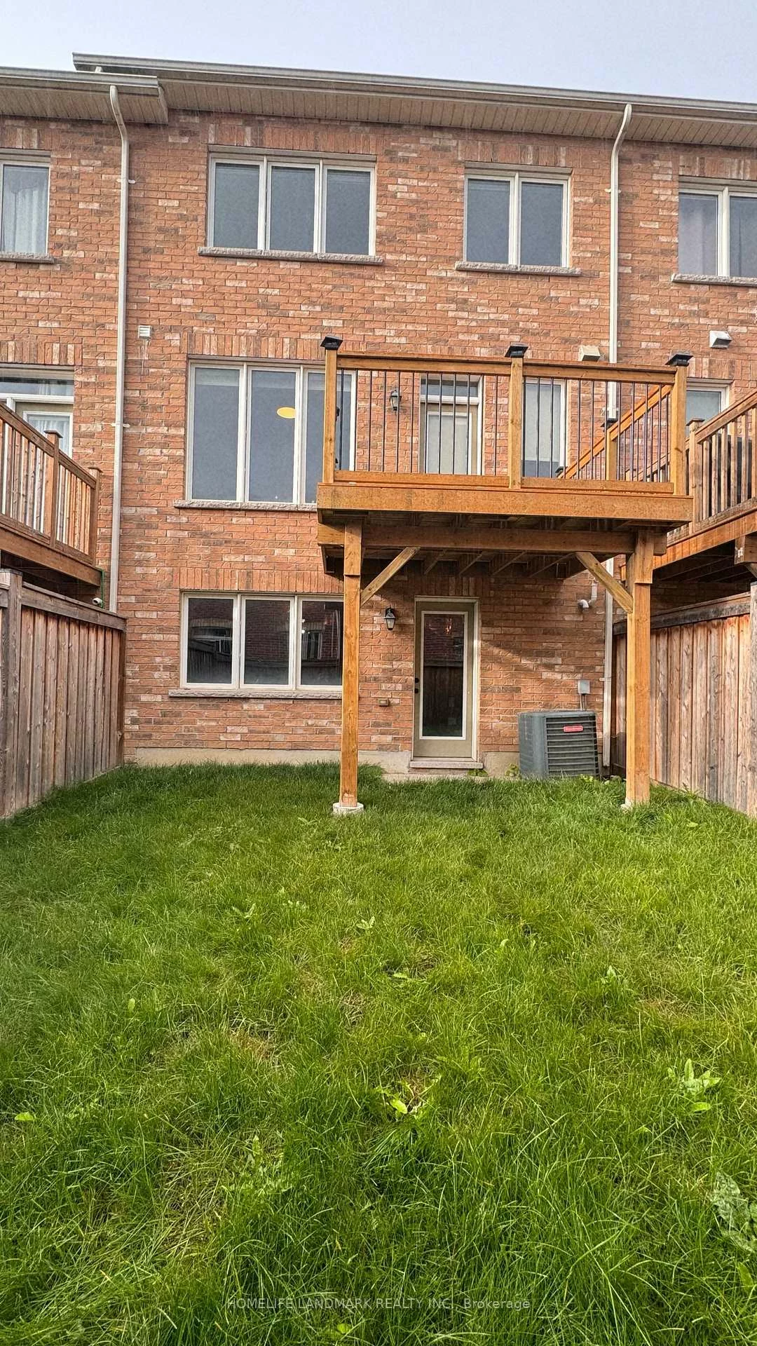 29, Gower, Rural Aurora, Aurora