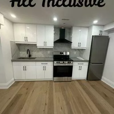 12, Kemano, Aurora Heights, Aurora