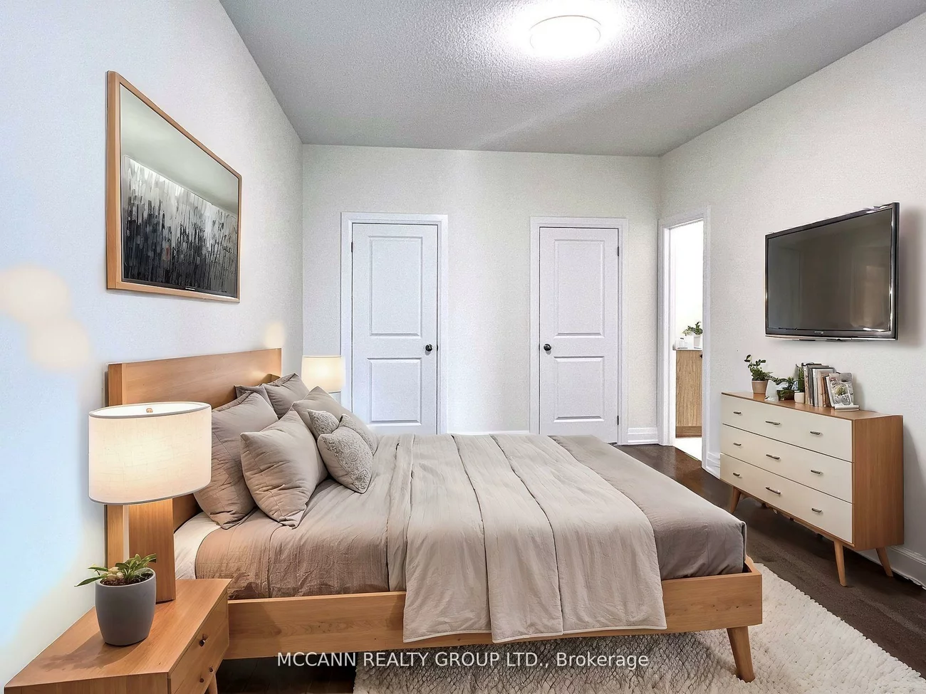 7, Gunton, Bayview Northeast, Aurora