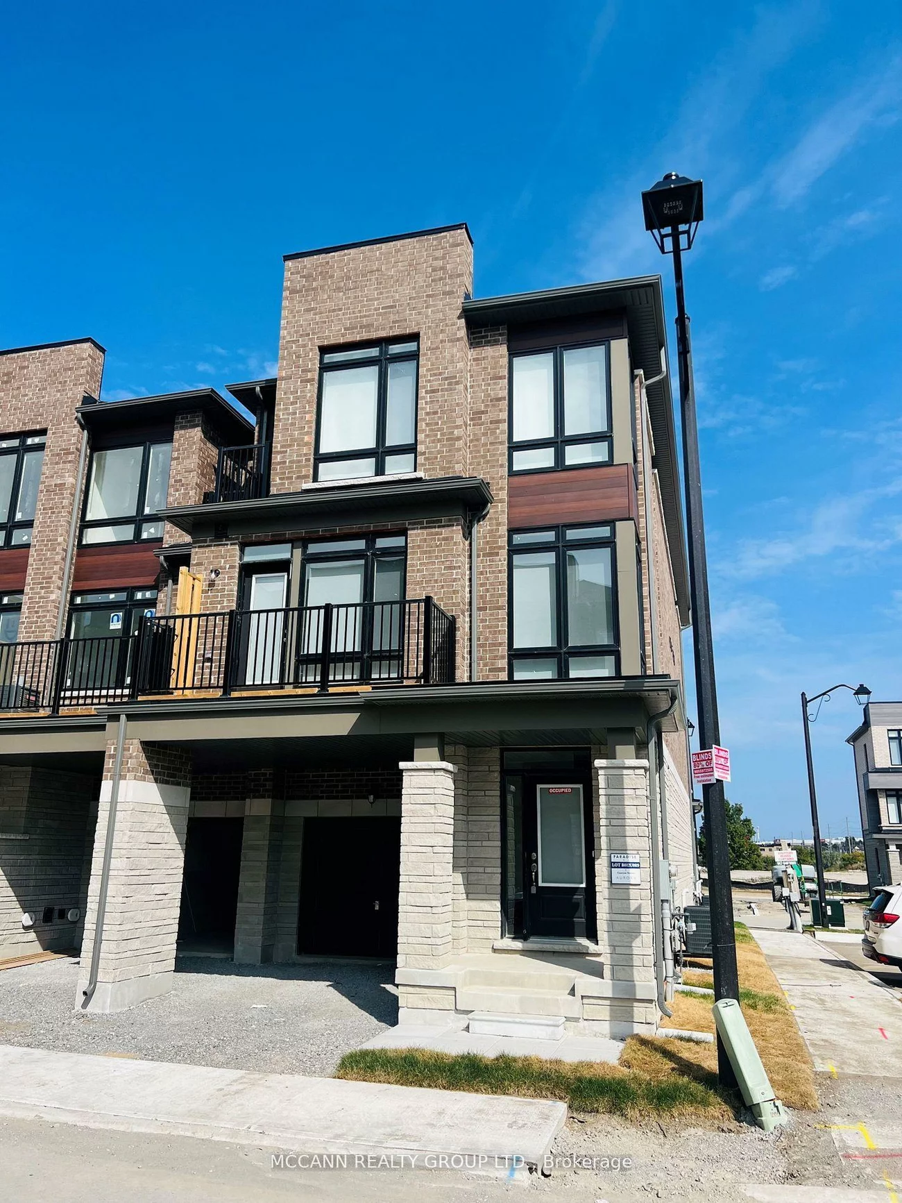 7, Gunton, Bayview Northeast, Aurora