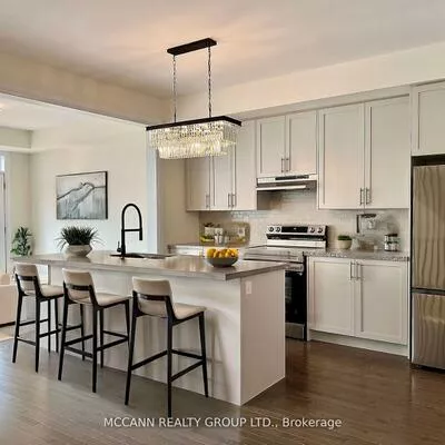 7, Gunton, Bayview Northeast, Aurora