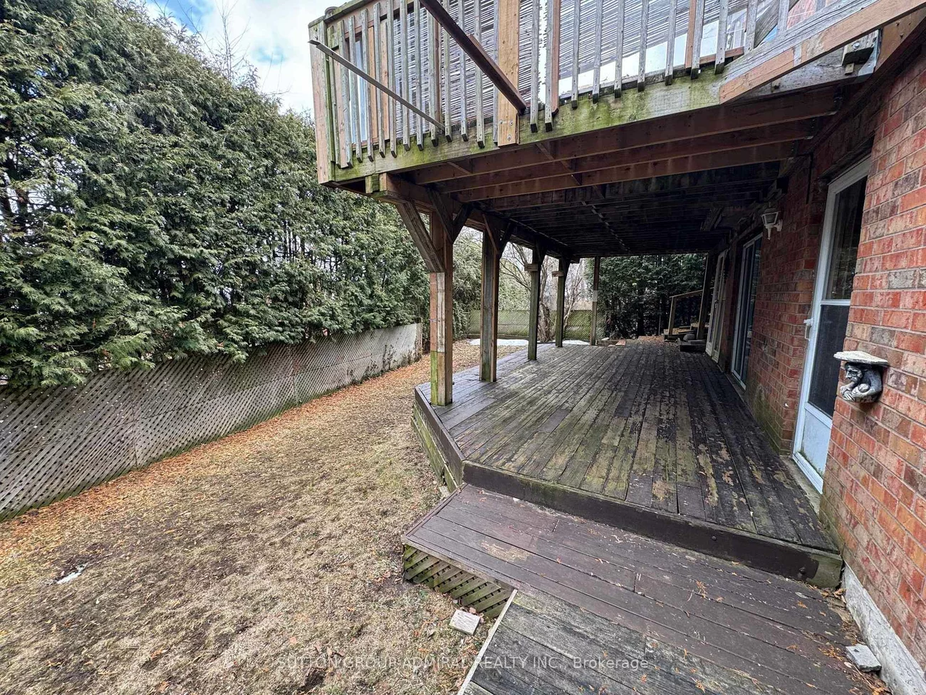27, Dawson, Hills of St Andrew, Aurora