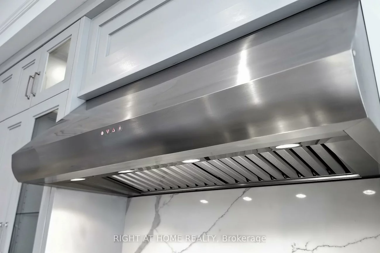 15, Davina, Aurora Estates, Aurora