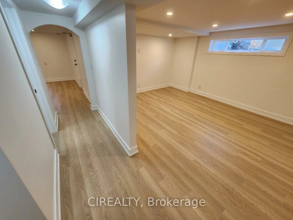 31, Bailey, Aurora Highlands, Aurora