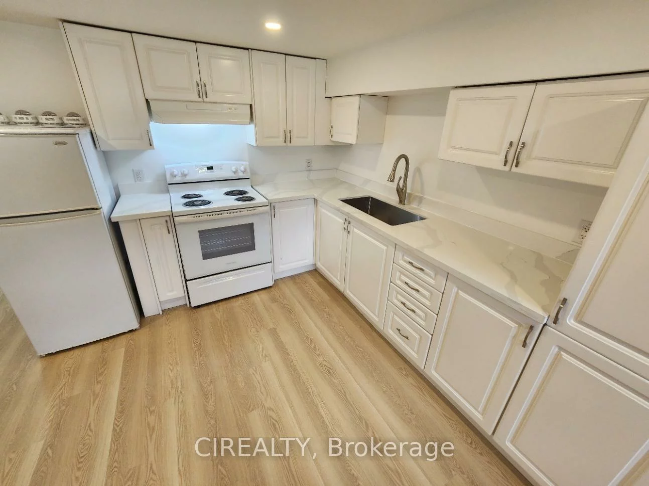 31, Bailey, Aurora Highlands, Aurora