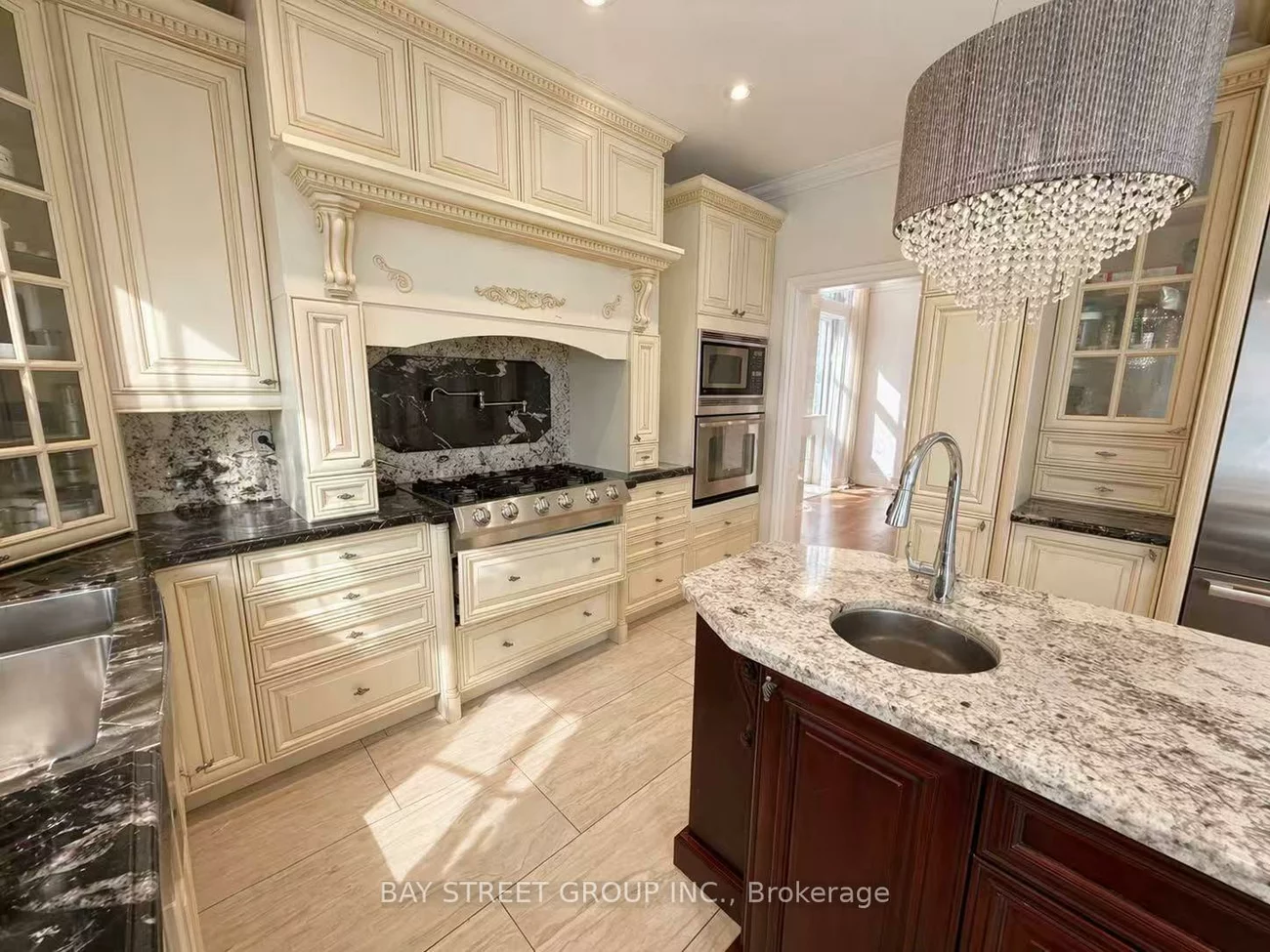 42, Fouracre, Bayview Northeast, Aurora