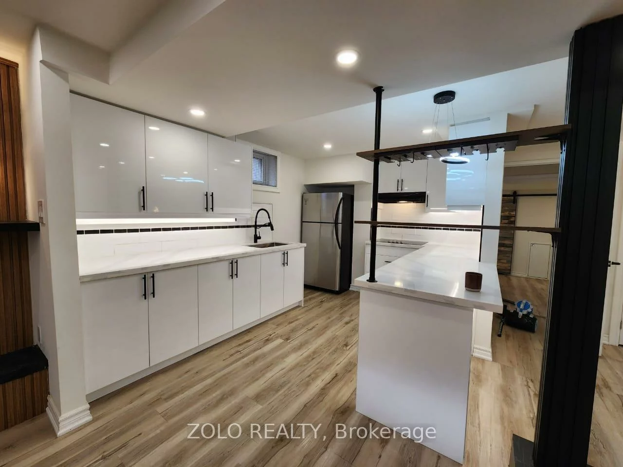 3, Cabot, Aurora Heights, Aurora