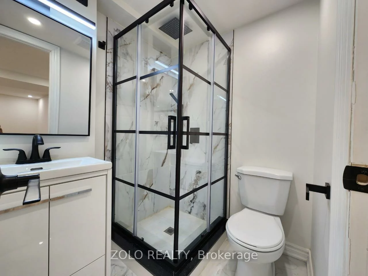 3, Cabot, Aurora Heights, Aurora