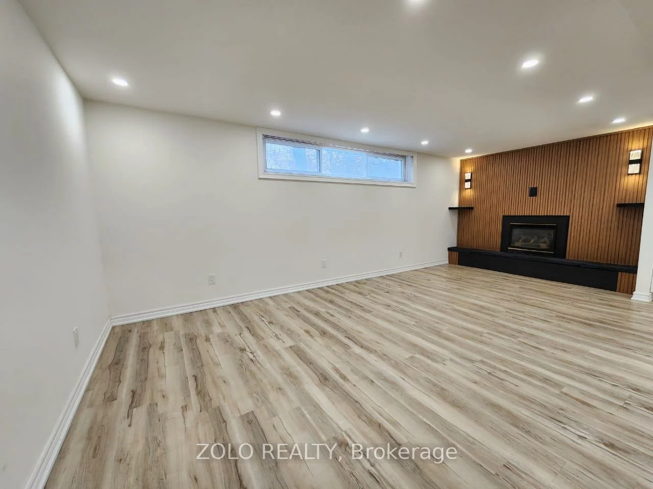 3, Cabot, Aurora Heights, Aurora