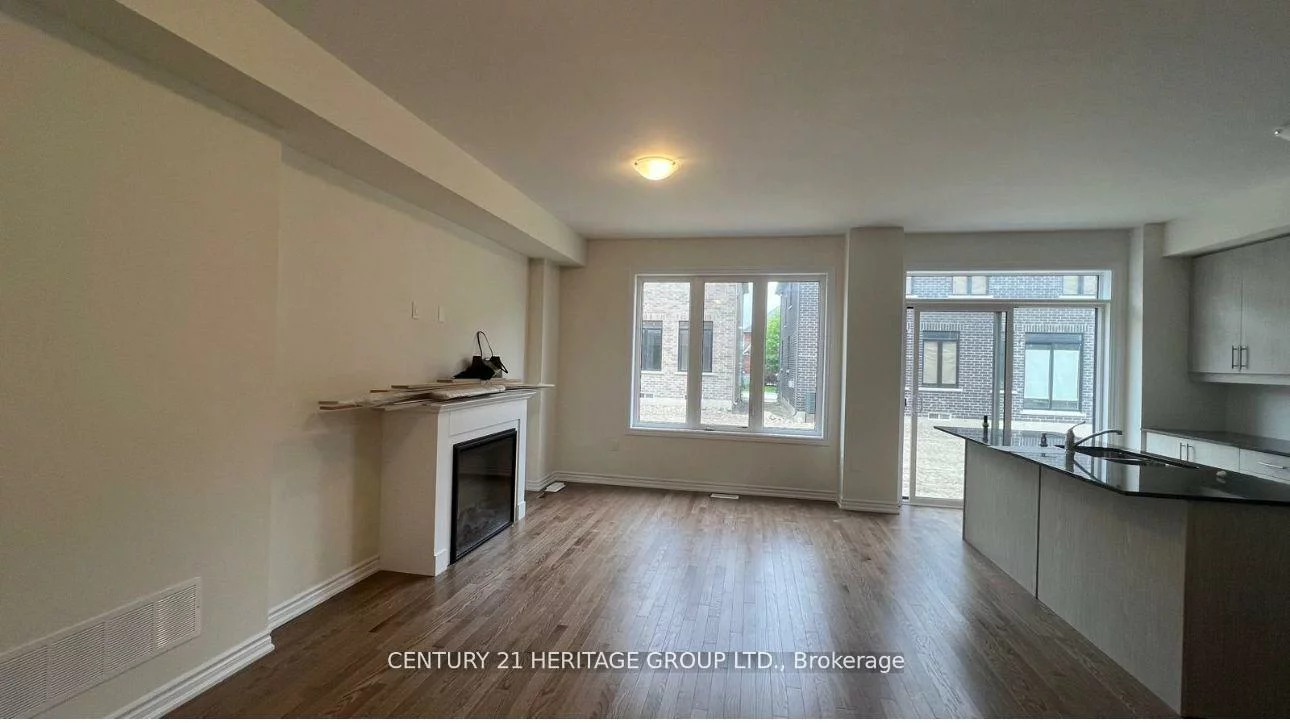 22, Blick, Bayview Northeast, Aurora