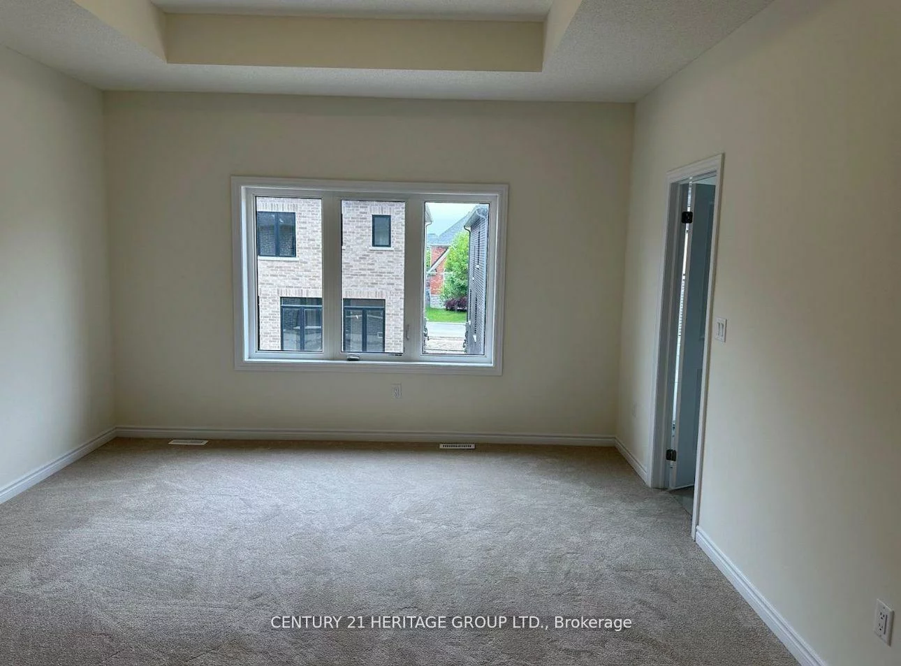 22, Blick, Bayview Northeast, Aurora