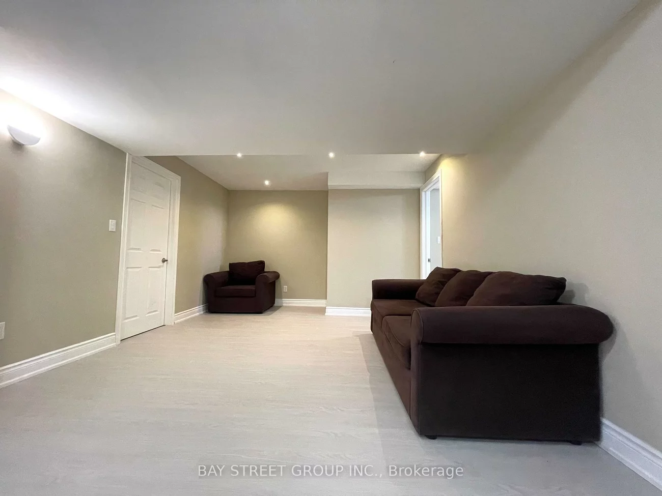491, Mavrinac, Bayview Northeast, Aurora