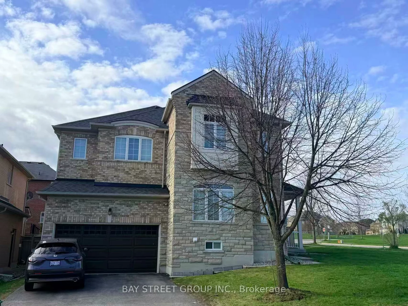 491, Mavrinac, Bayview Northeast, Aurora