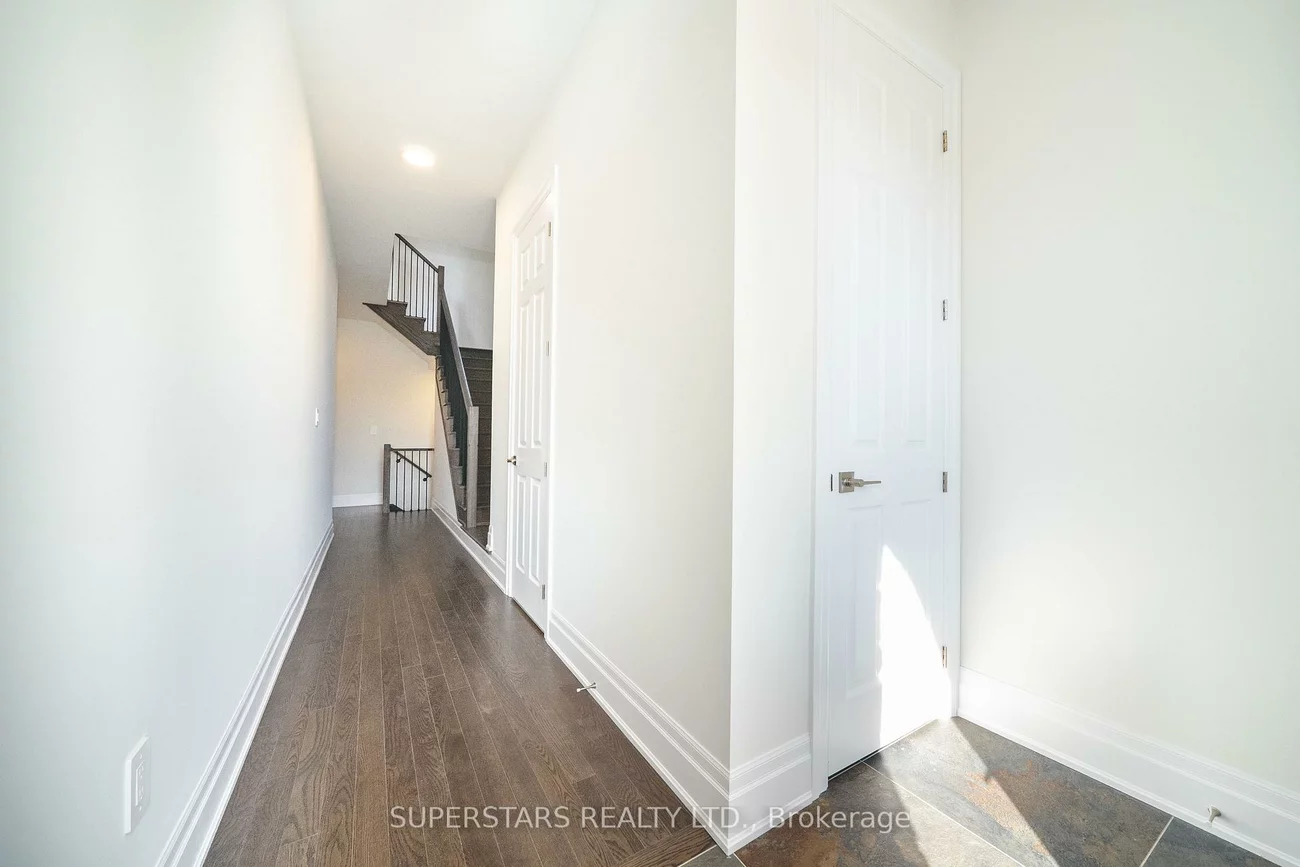 215, Archerhill, Aurora Grove, Aurora