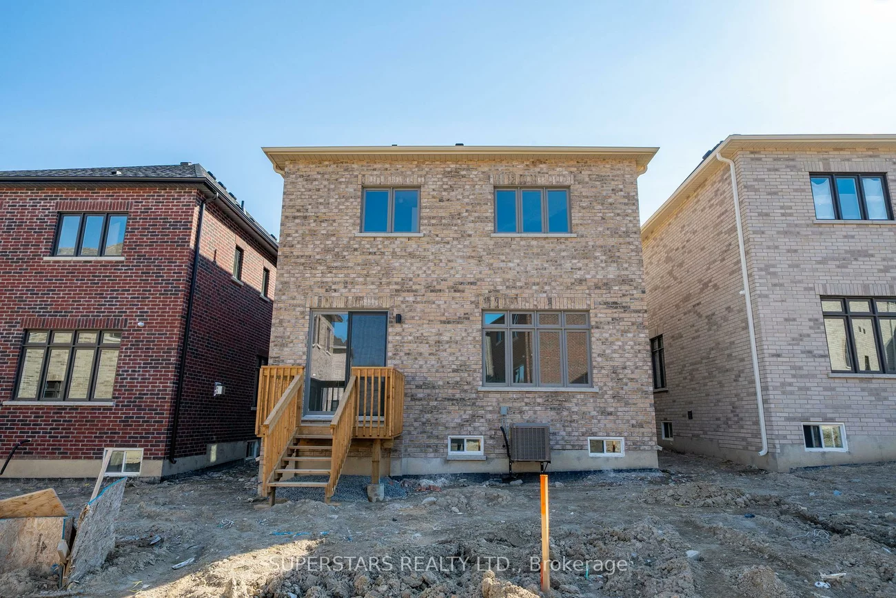 215, Archerhill, Aurora Grove, Aurora