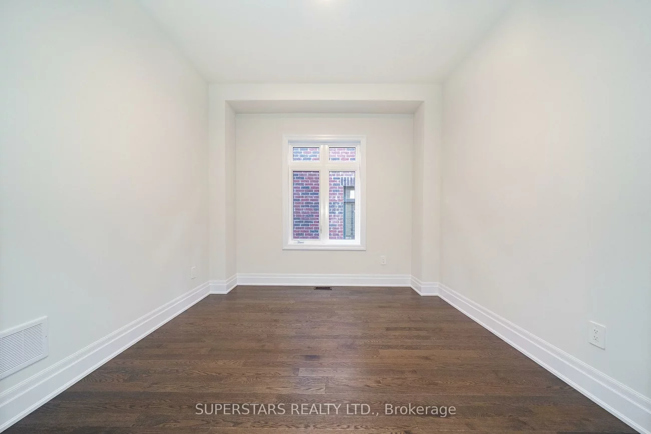 215, Archerhill, Aurora Grove, Aurora